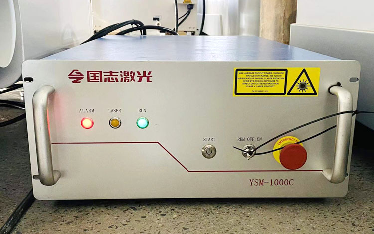 دستگاه برش لیزری فیبر 3015 برای برش با سرعت بالا مواد فلزی 1-6 میلی متری